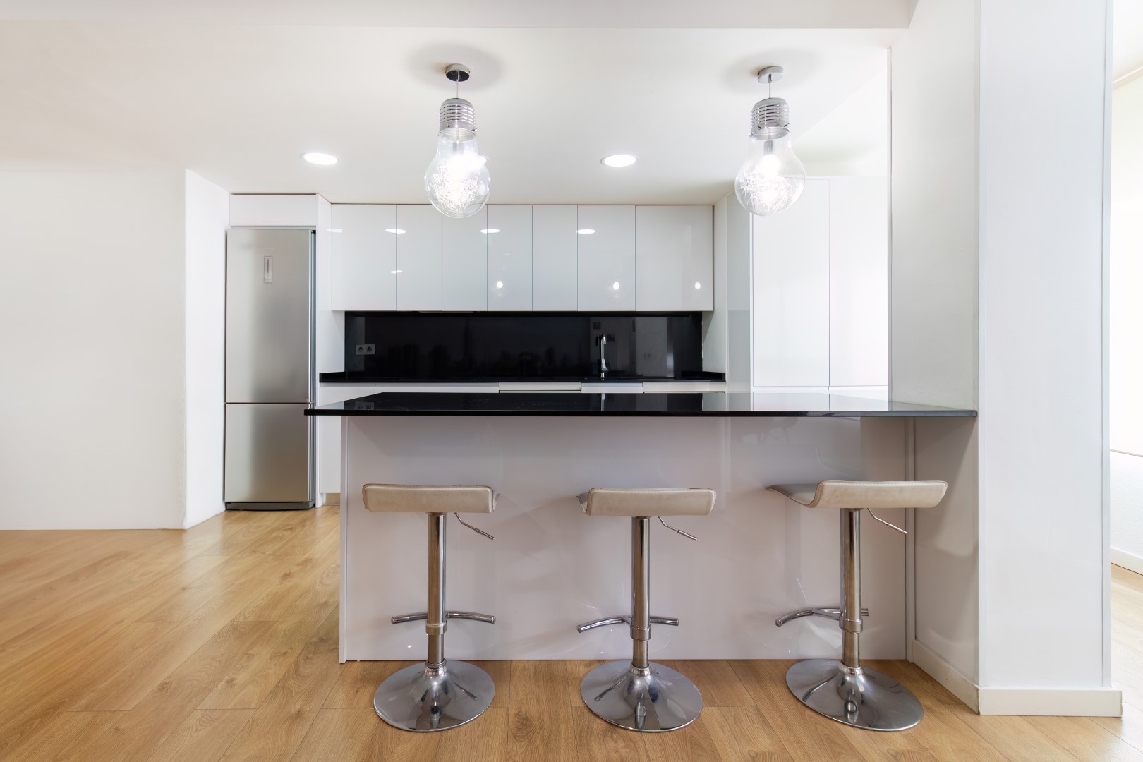 Reforma integral cocina y baños